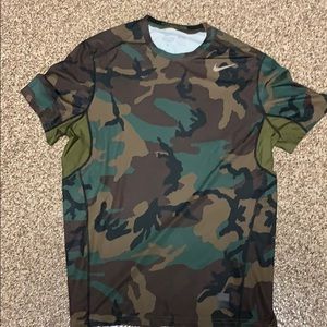Nike Pro Hyper Cool Combat Camo Shirt 